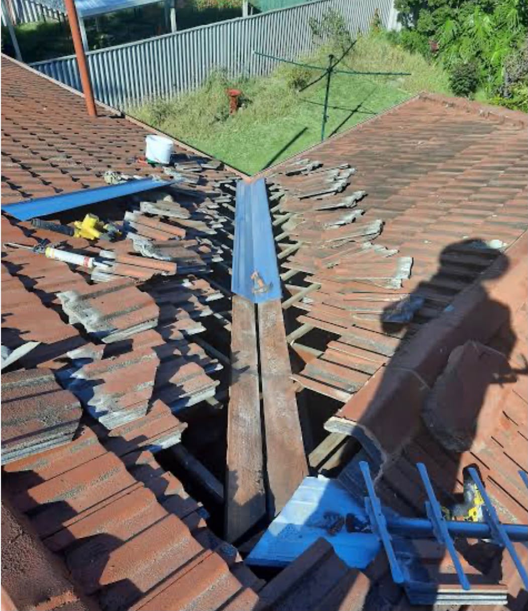Valley iron replacement during roof repair